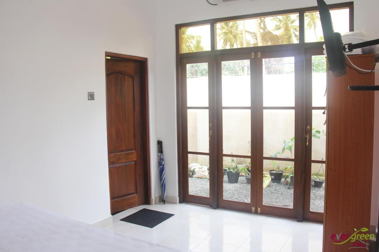 Ever Green Villa Negombo Exterior photo